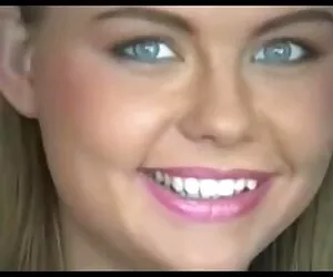 عزیزم ناز برای 2 عکس آماده است