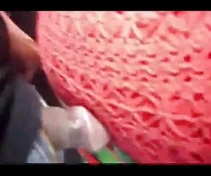 گفتمان عمومی را فشار دهید.
