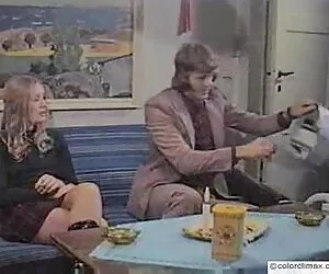 فیلم سینمایی بزرگسالان درب منزل CC Vintage Sex for Door Sex