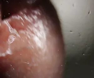 شیشه ساعت ماکرو از نزدیک