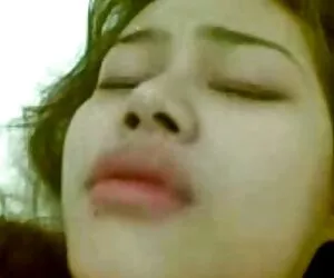 اندونزیایی دختر ria first anal