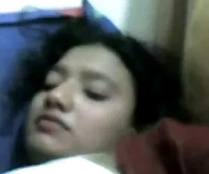 Bhabhi گرفتن جوانان بزرگ خود را مکیده شده توسط مرد خود