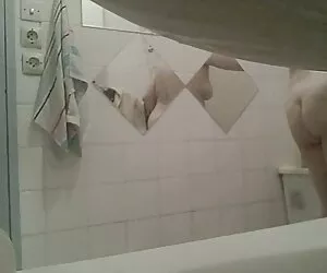 بیدمشک موی بالغ آسیایی